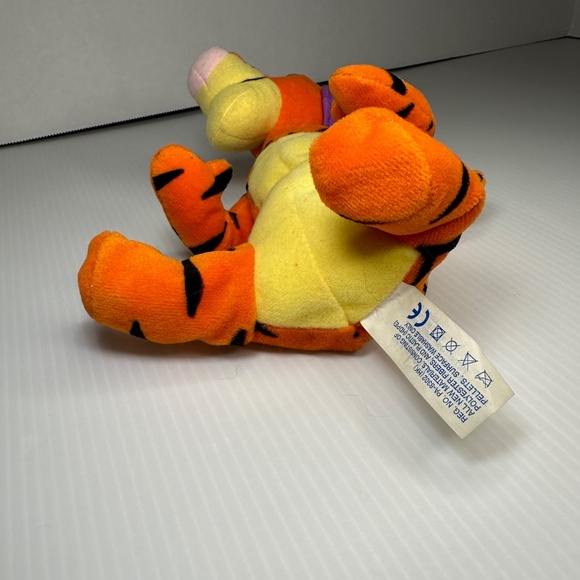 Disney ‘s Winnie The Pooh’s Tigger Star Bean Plush Mattel - Picture 10 of 10
